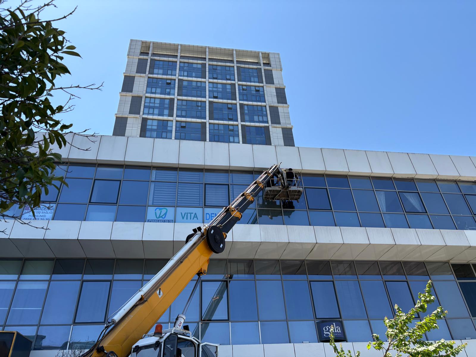 Kırık Cam Değişimi